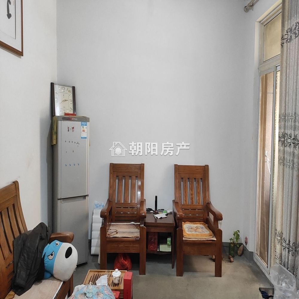东城国际 74平 南向两室两厅 简装 采光好 学区房 交通便利