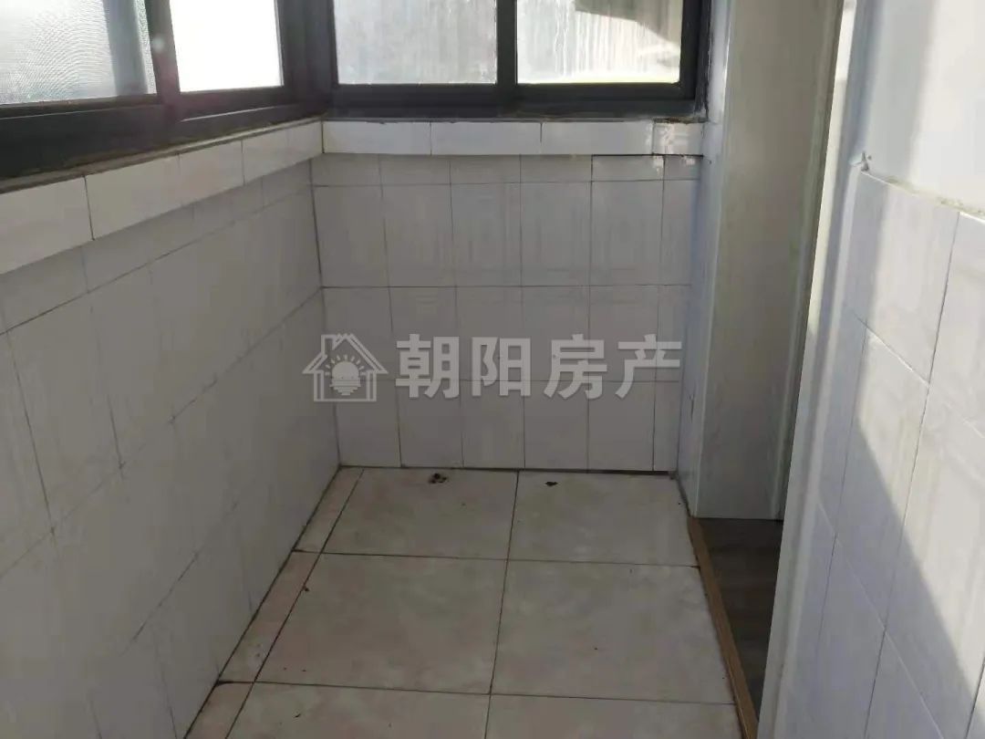 金盛小区 90平 南向两室一厅 交通便利 学区房