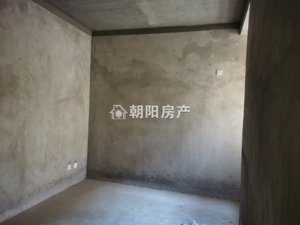 八里塘安置小区 129平 南向三室二厅 毛坯房 学区房交通便利