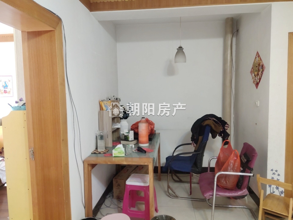 公园小区 83平 精装两室朝南 满五唯一 交通便利
