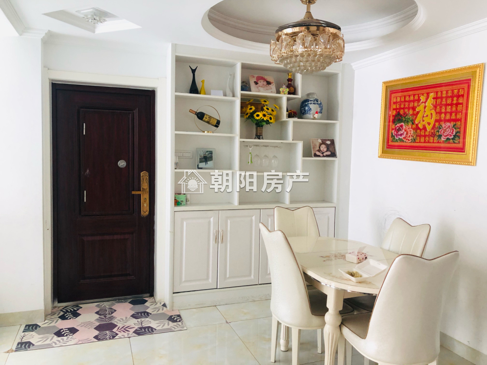 香樟苑四期 100平 南向三室二厅 精装配套齐全