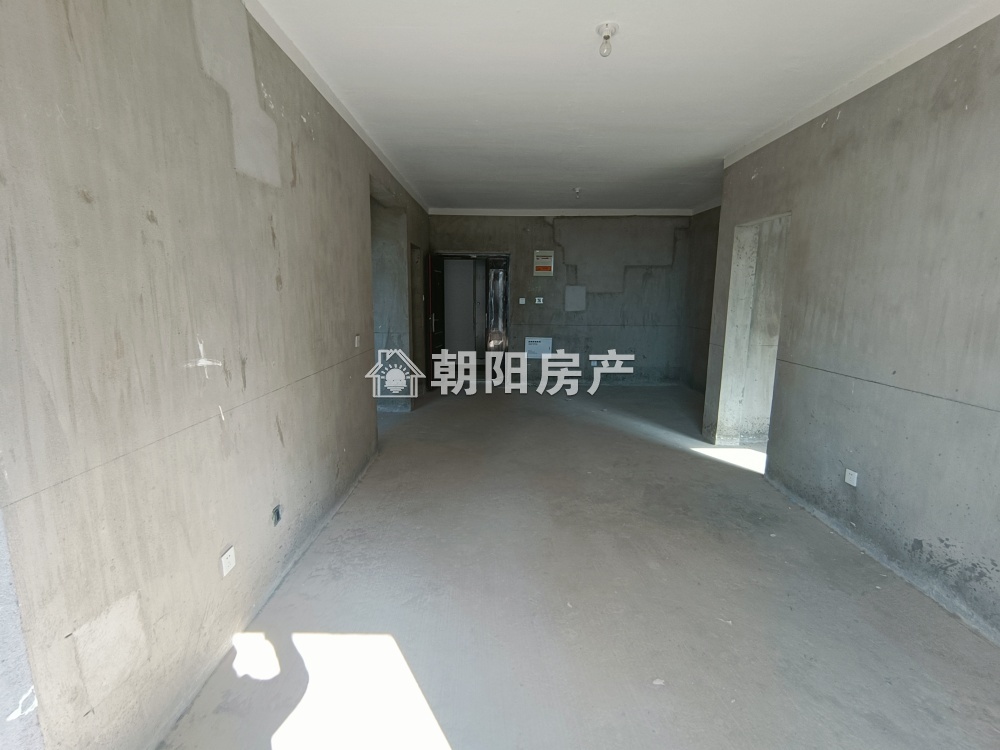 山南壹号 99平 南向三居 毛坯 随时看房
