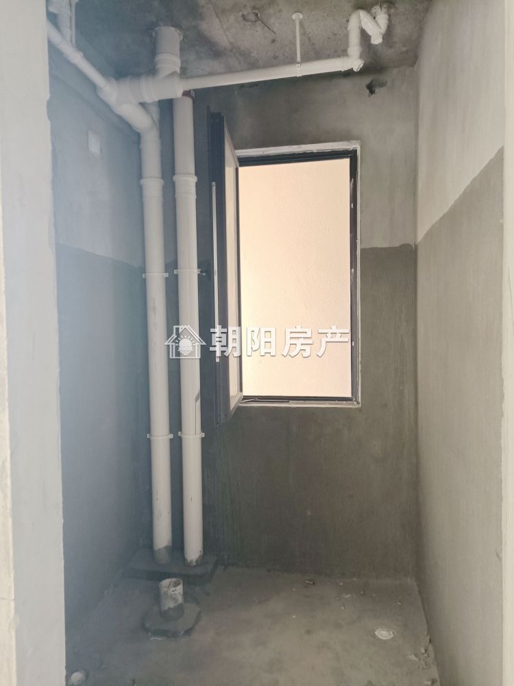 山南壹号 99平 南向三居 毛坯 随时看房