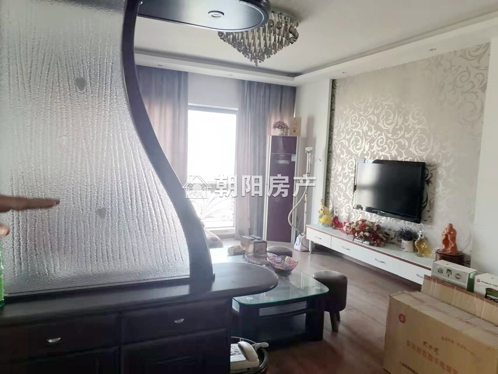 财富中心 142平 南向三室二厅 精装 学区房 交通便利