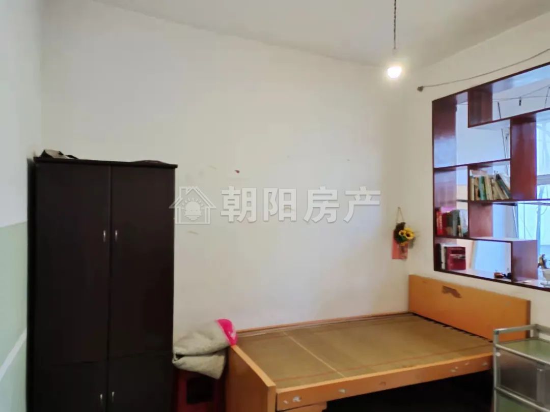 古城菜市 70平 南向简装两室 交通便利 采光好