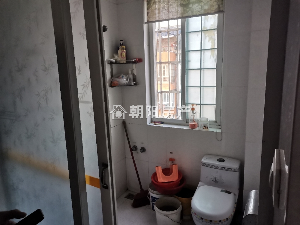 淮望小区三期 130平 南向两室两厅 交通便利 配套齐全