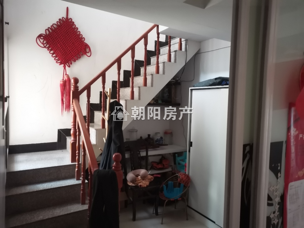 淮望小区三期 130平 南向两室两厅 交通便利 配套齐全