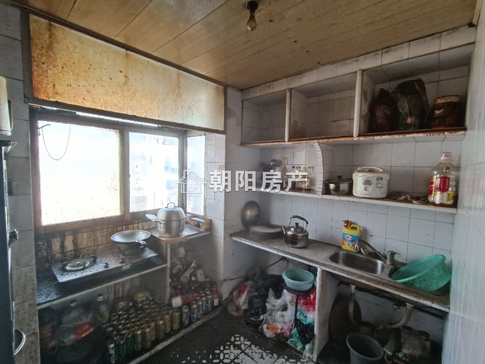 针织厂北 59平 南向两居 满两年 2006元/平