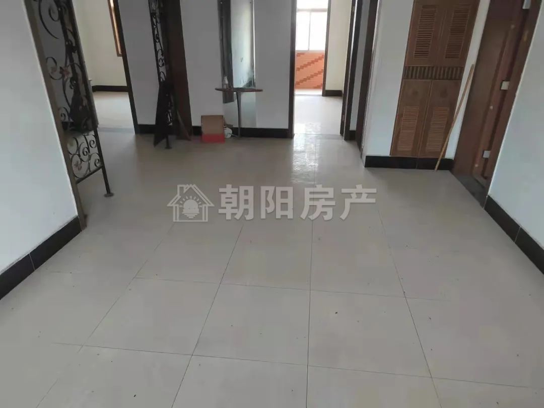 建筑公司家属楼 117平 南向三居 满五唯一 学区房
