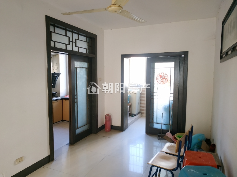 惠利翰林华府 122平 南向大三室 满两年 交通便利