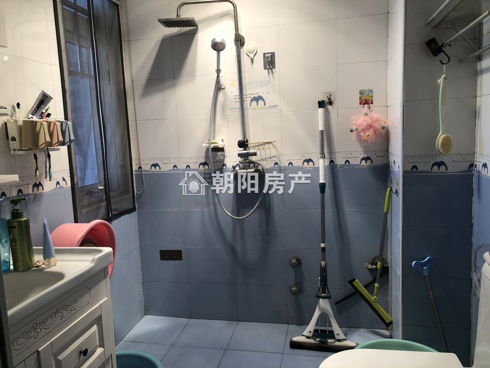 心享世城一期 118平 南向精装三室 满两年 交通便利