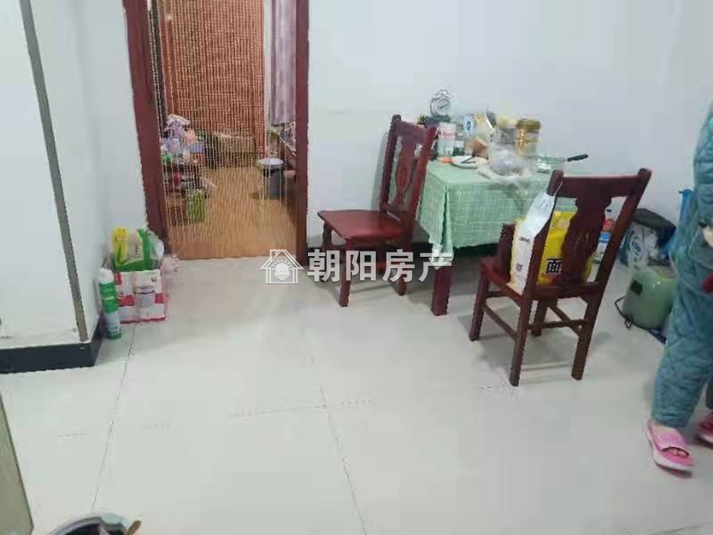 西湖春天 59平 精装一室一厅 学区房 低楼层