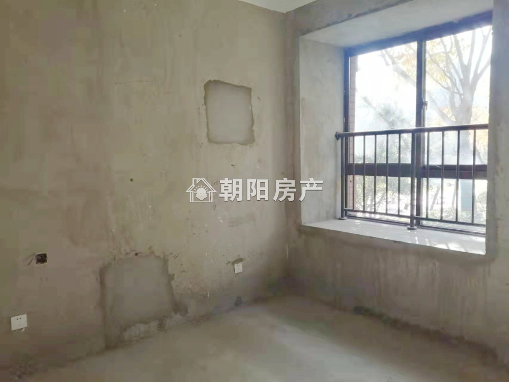 御香山 135平 南向四室毛坯 单价6274元 性价比极高
