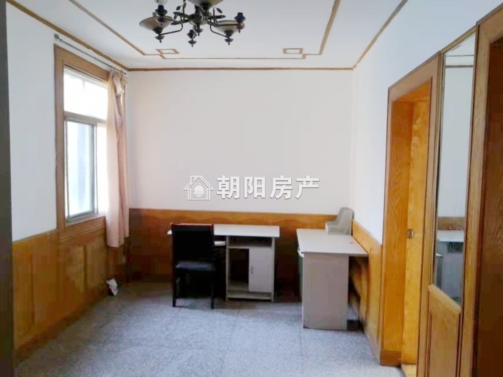 铁路新村 57平 南向两居 2259元/平 满两年 交通便利