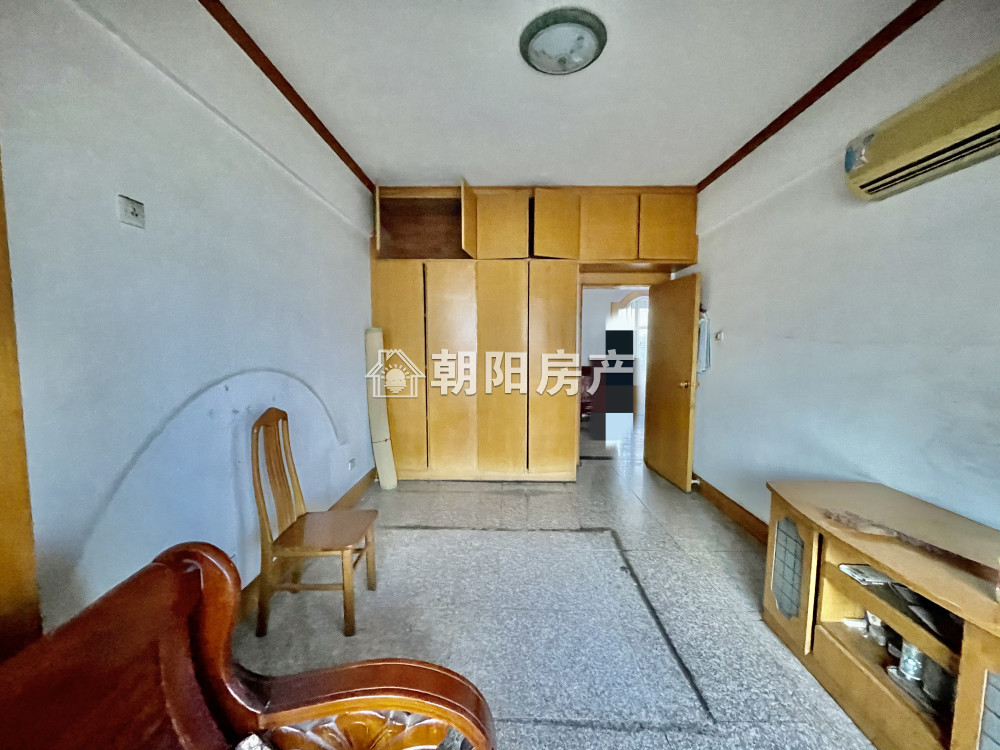 印机厂家属楼 72平 朝南两居 单价2566元 交通便利 随时看房