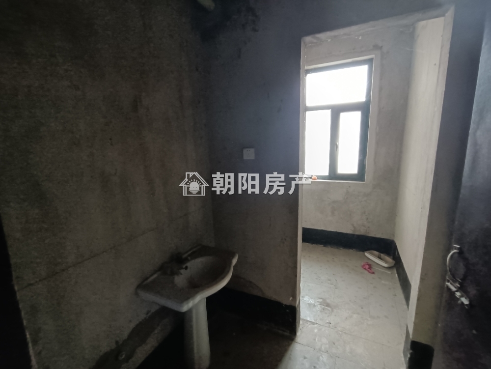 斯瑞明珠城 125平 南向三室二厅 交通便利 配套齐全