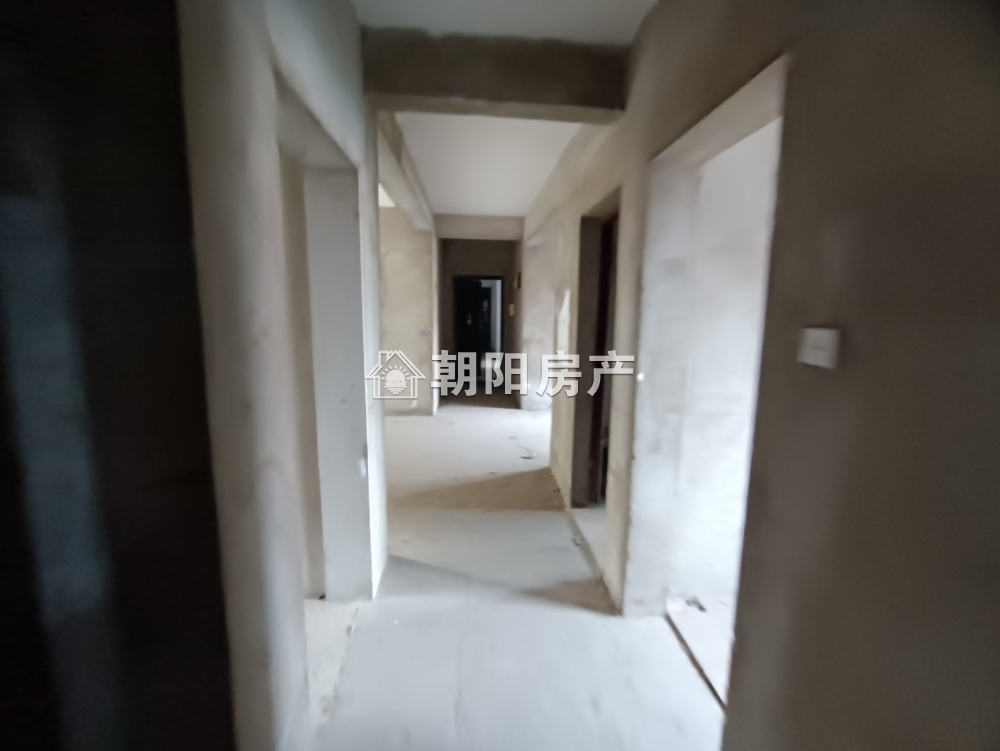 斯瑞明珠城 125平 南向三室二厅 交通便利 配套齐全