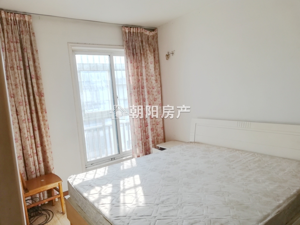 桃源居 103平 精装三室朝南 满两年 交通便利