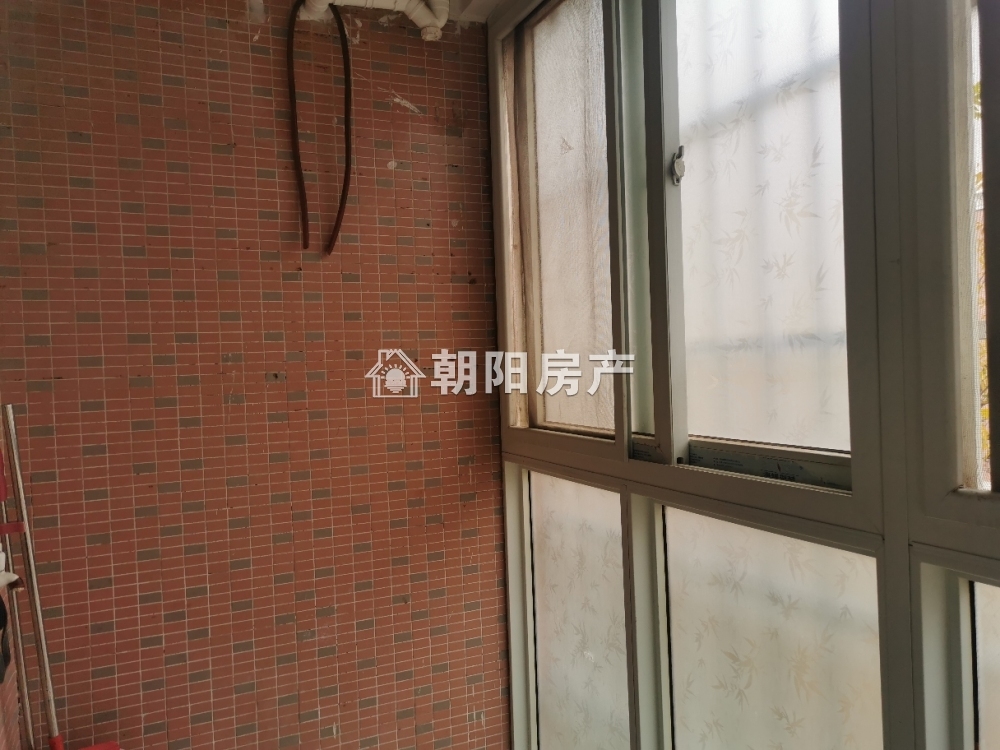 银鹭万树城 134平 南向精装三居 满五唯一 交通便利