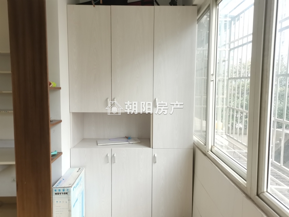 上湖新村 90平 南向两居 交通便利 学区房 随时看房