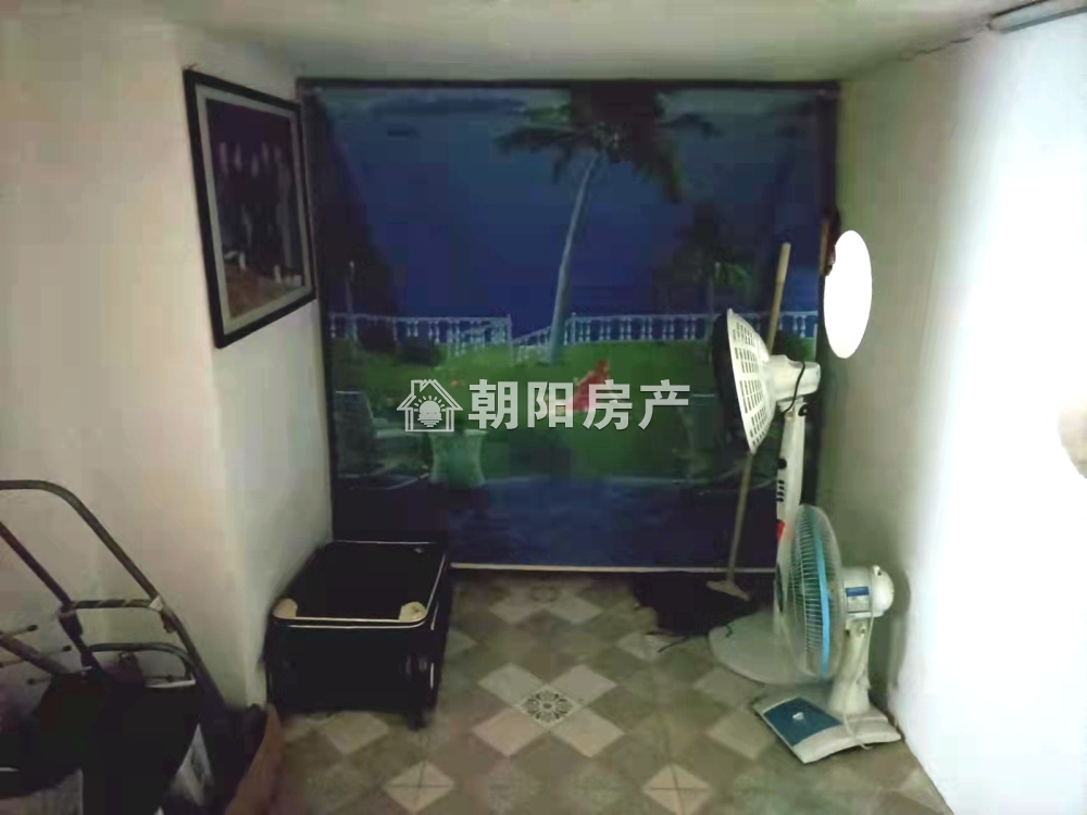 金龙门公寓 45平 南向精装一居 交通便利 满两年