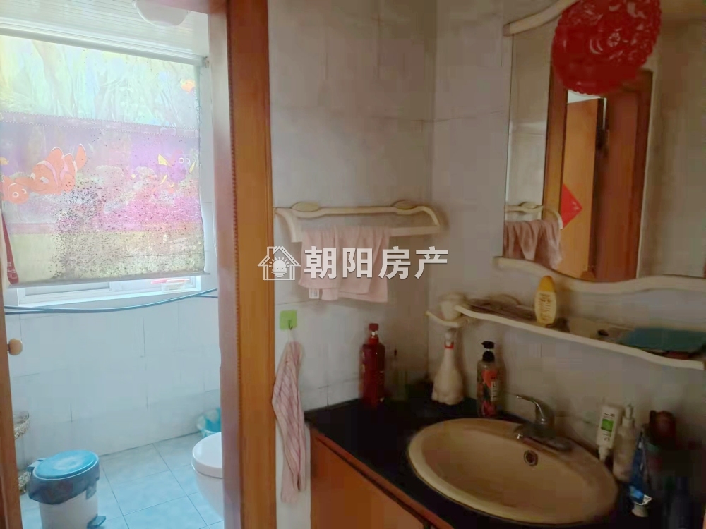 翡翠苑 87平 朝南精装两居 满两年 配套齐全