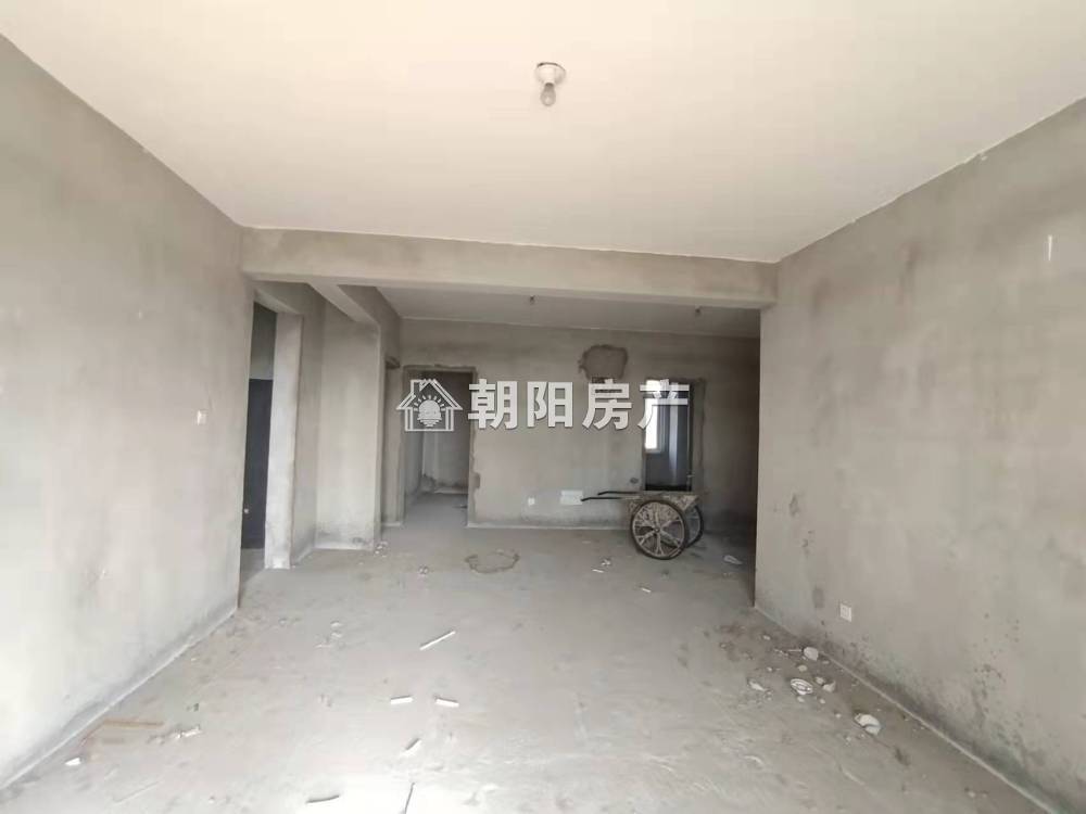 玉兰苑 109平 朝南三室 满五唯一 交通便利
