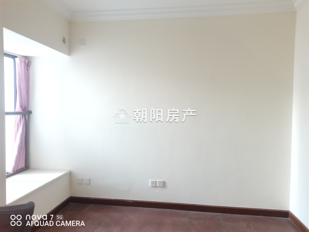 恒大绿洲 103平 南向精装三室 交通便利 学区房