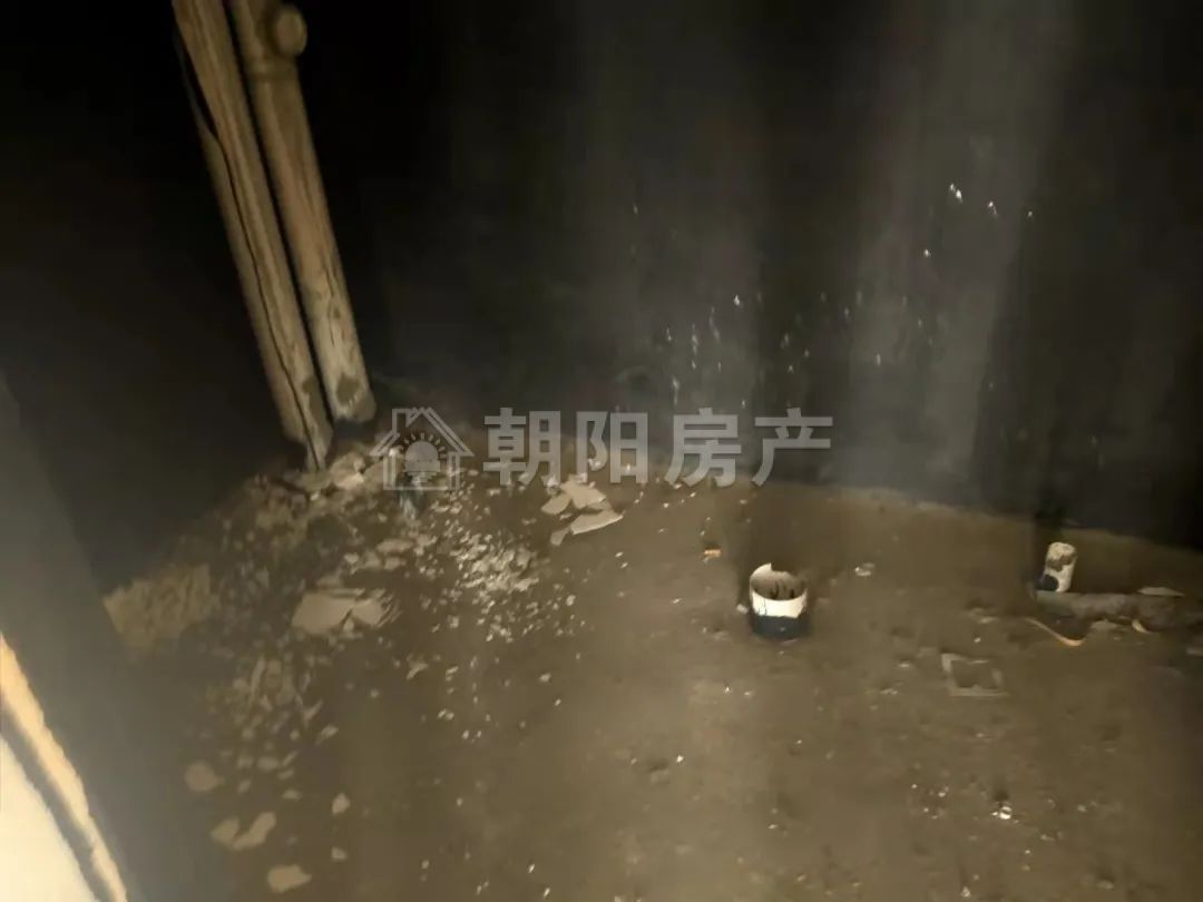 稻香花园二期 117平 南向三室 交通便利 学区房