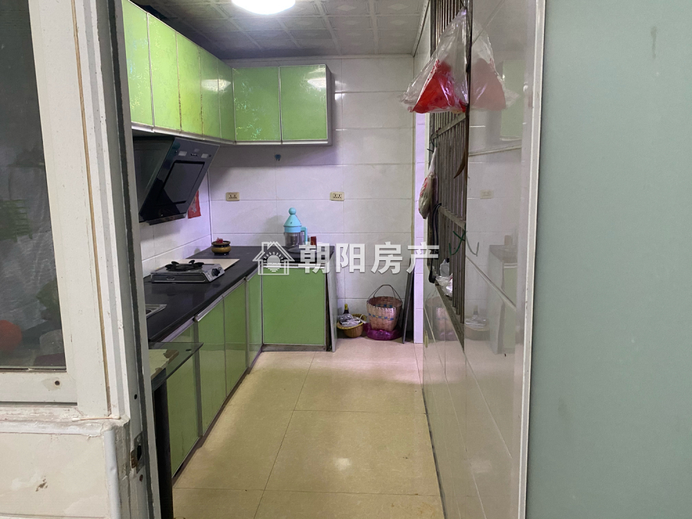 桂苑东区 95平 南向精装两居 2210元/平 采光好