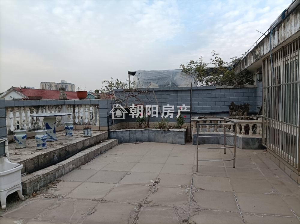 颐园北村 159平 南向精装三居 满两年 交通便利