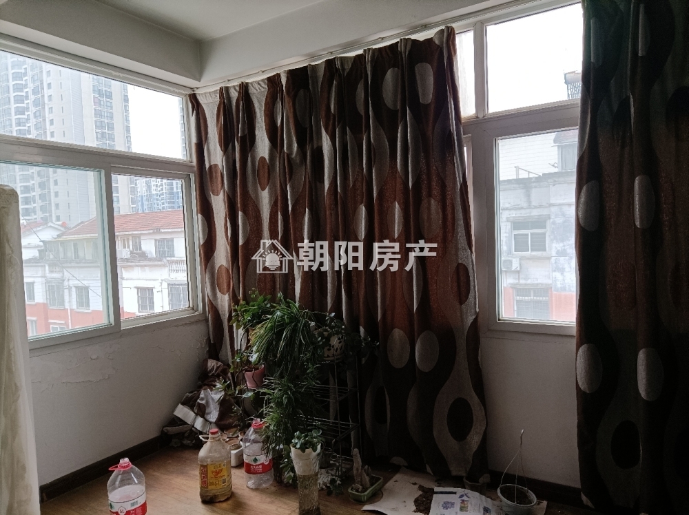 颐园北村 159平 南向精装三居 满两年 交通便利