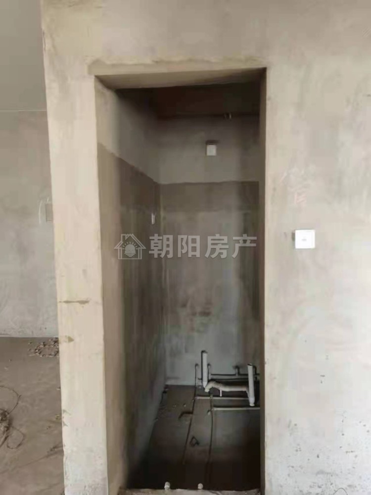 凤凰湾D地块115平方毛坯三室两厅城关一小学区房出售