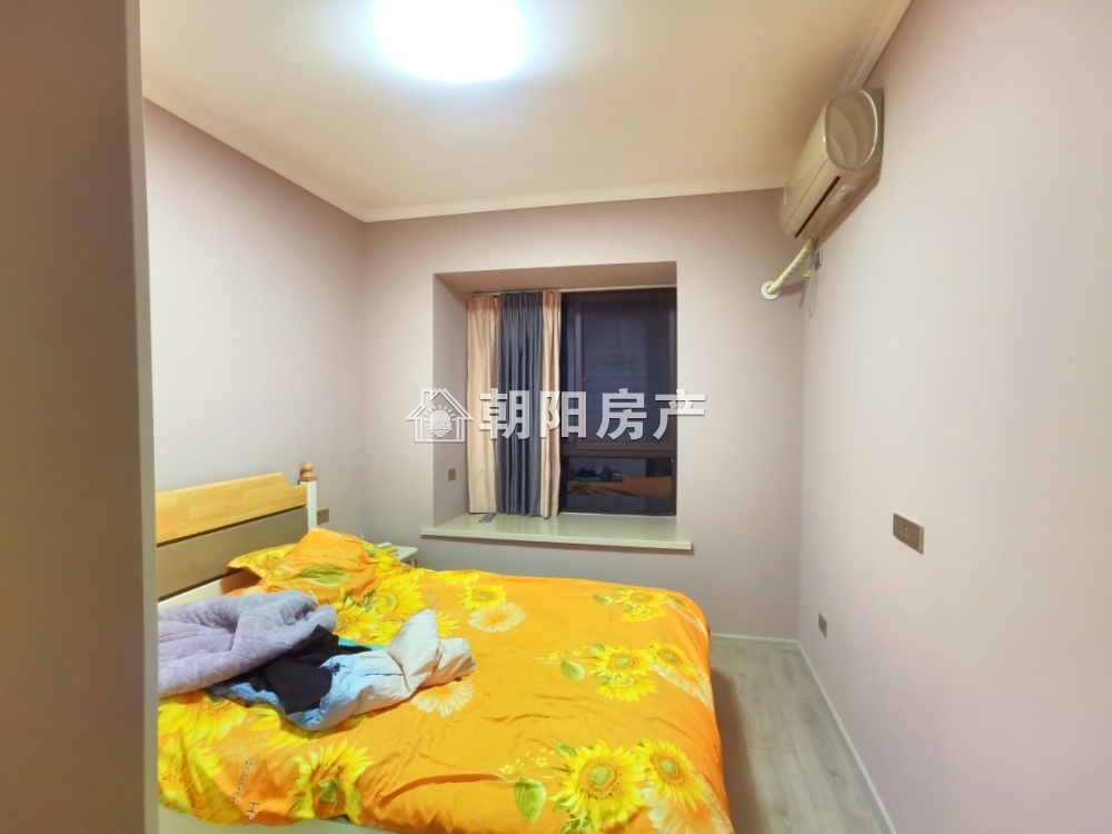 漫悦湾 106平 南向精装三室  近公园