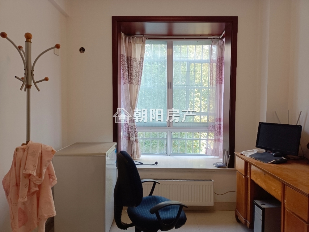银鹭万树城 113平 南向精装三居 免税学区房 随时看房