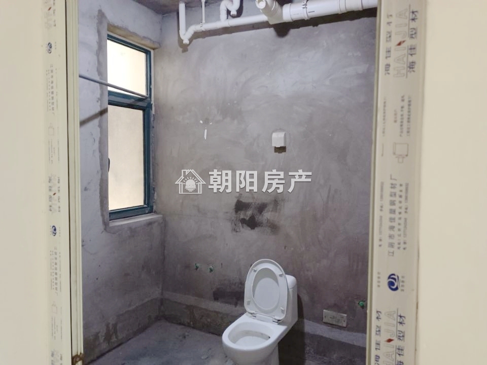 力达明和绿洲 162平 南向大三居 满两年 交通便利