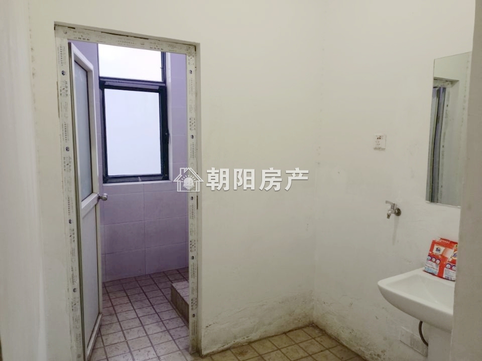力达明和绿洲 164平 朝南三室二厅 免税 简装采光好
