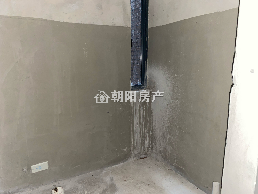海德公馆 133平 南向四室毛坯 学区房随时看房