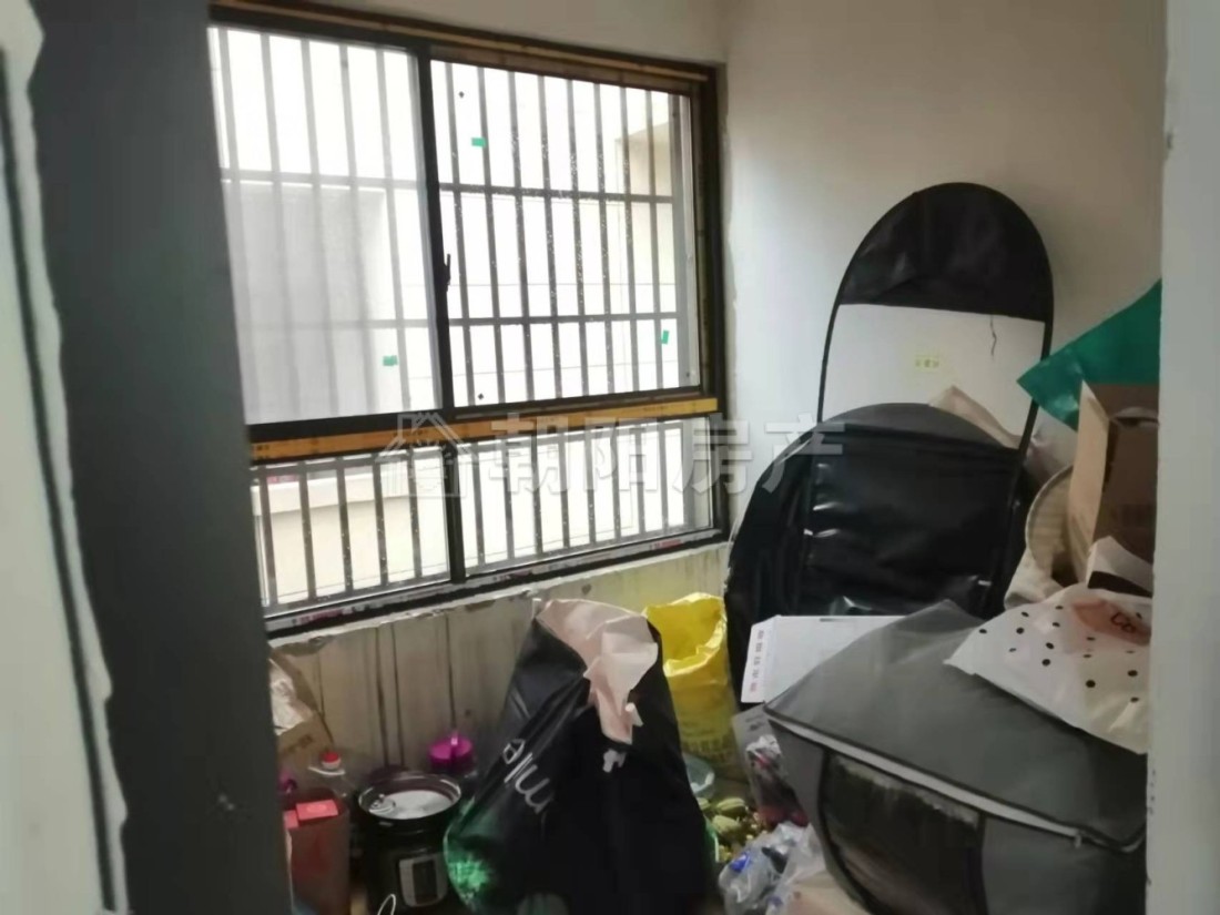 百川状元壹号 88平 南向三居 学区房 采光好