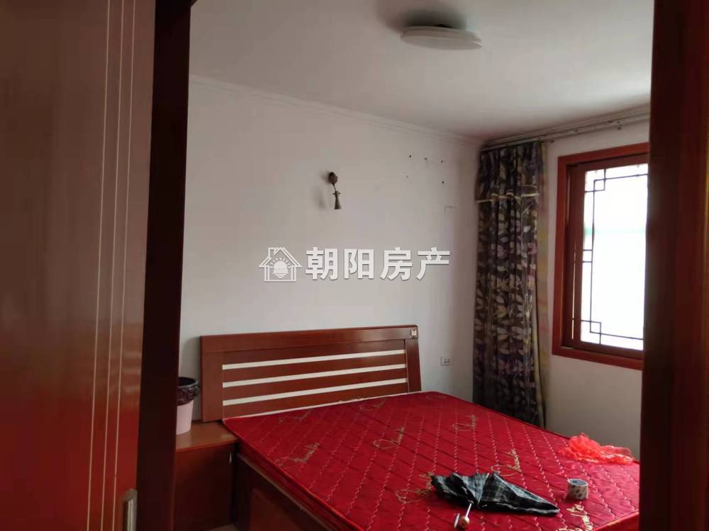 谢三村东区 101平 朝南三室一厅 简装 交通便利