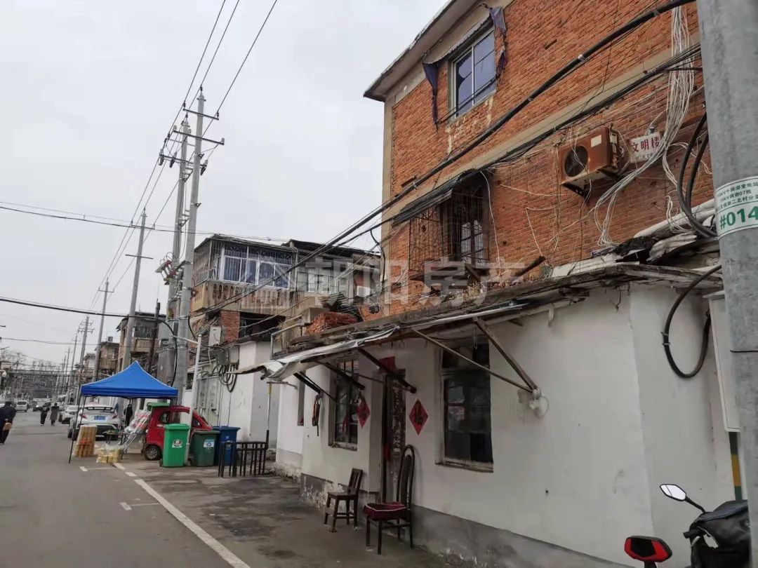 谢二北村 50平 两室一厅 南向简装 随时看房