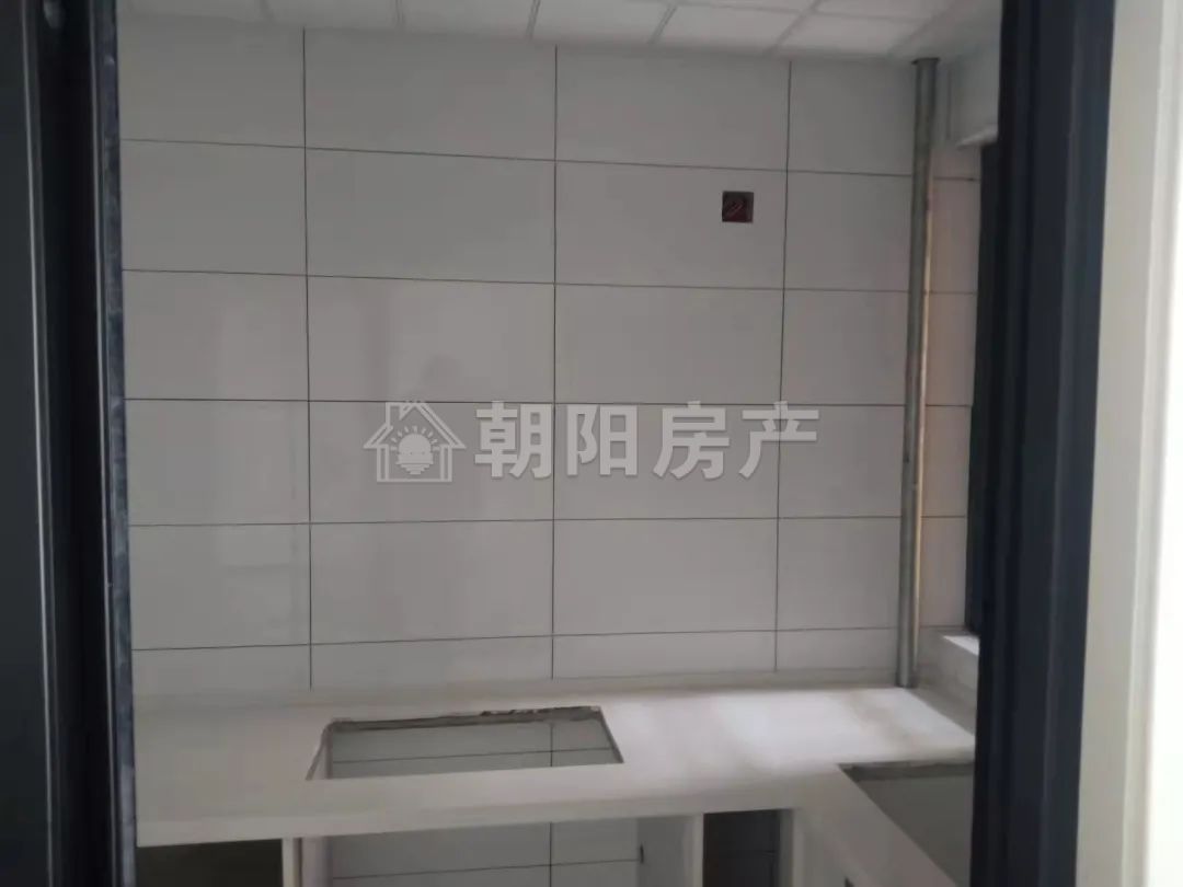 八里塘安置小区 80平 朝南精装两居 交通便利 学区房