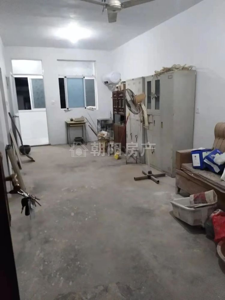 盐业临街房 70平 南向两室简装 交通便利 配套齐全