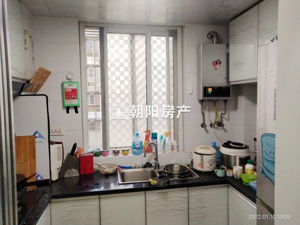 银鹭万树城 118平 南向精装三室 满两年 学区房