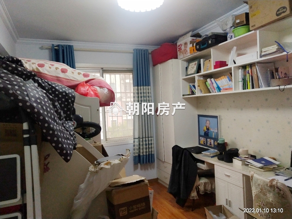 银鹭万树城 118平 南向精装三室 满两年 学区房