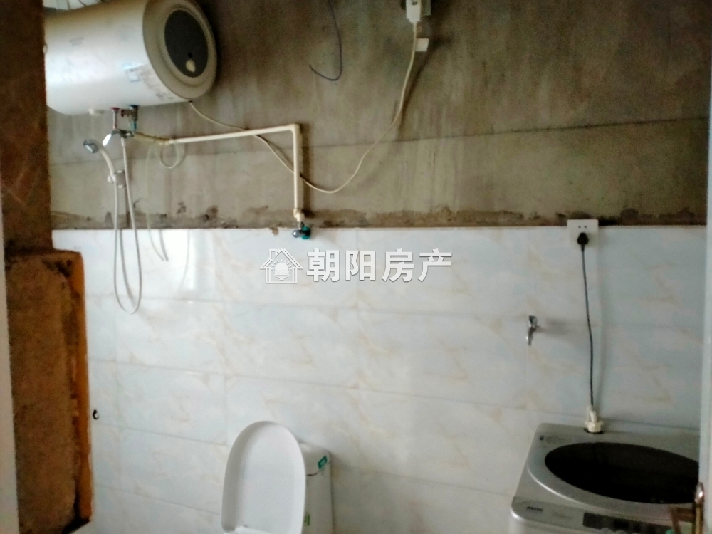 英伦联邦简装3室2厅对外出租