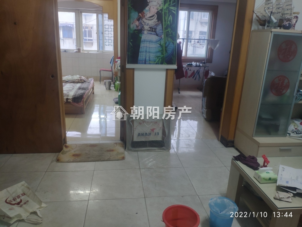 百花园一期 94平 南向三室 满五唯一免税 普装