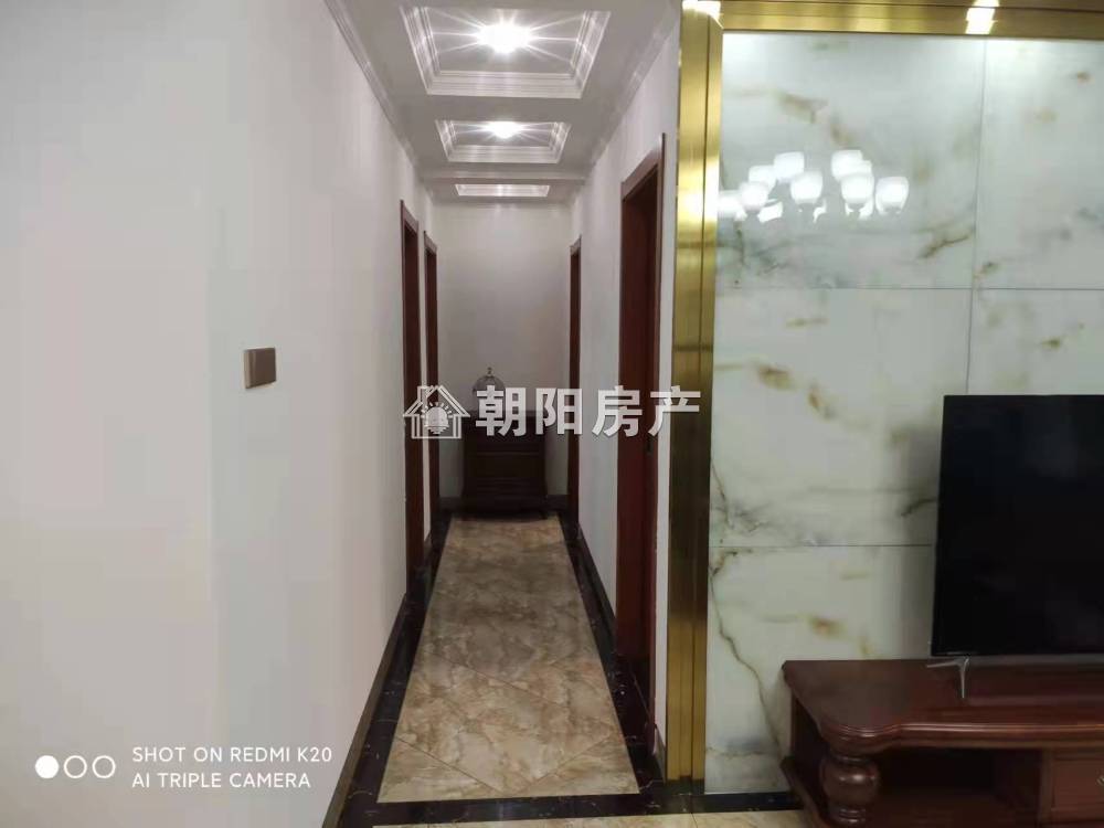 新城悦府一期 110平 南向精装三室 配套齐全