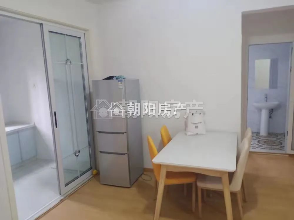 景润御府润园 143平 南向四室二厅 满五唯一 交通便利