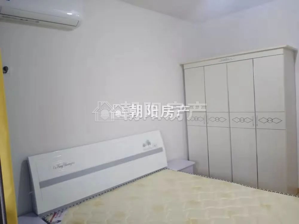 景润御府润园 143平 南向四室二厅 满五唯一 交通便利